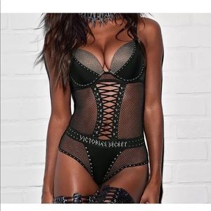VICTORIA'S SECRET x BALMAIN ~ LIMITED EDITION ~